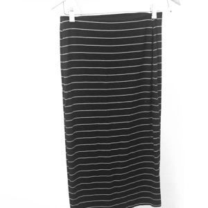 Old Navy stripped skirt